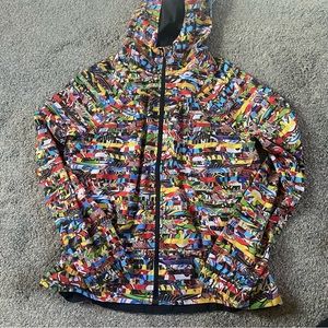 Lululemon Womens Pack It Up Jacket Seawheeze Lego print 2018 4 limited e…
